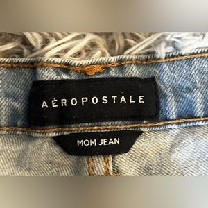Aeropostale - Women - Mom Jeans - Size 8